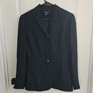 Ann Taylor Black Pinstripe Blazer Size 6